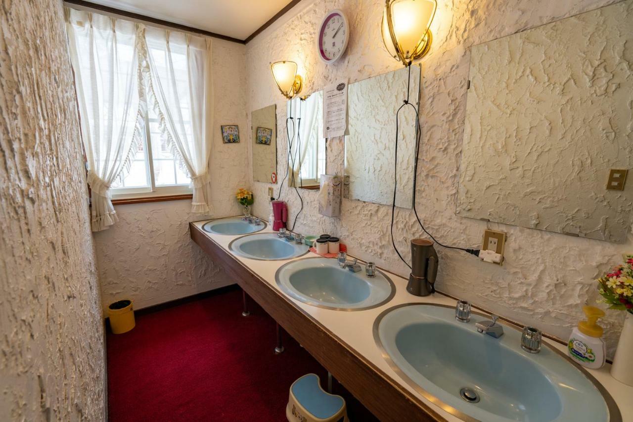 ピュアモール ミモザ Hotel Hakuba Kültér fotó